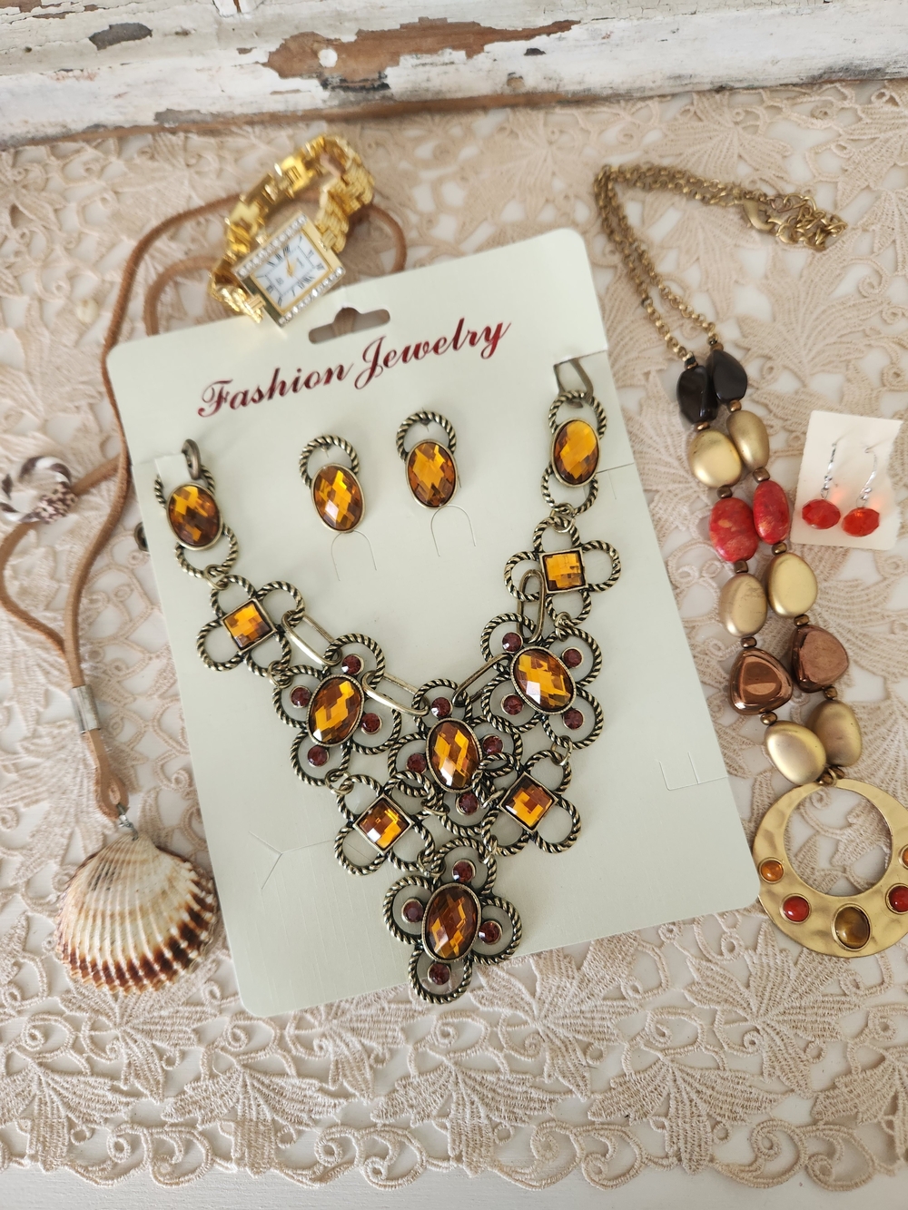 Fashion Jewelry Amber Statement Necklace and Earring Set